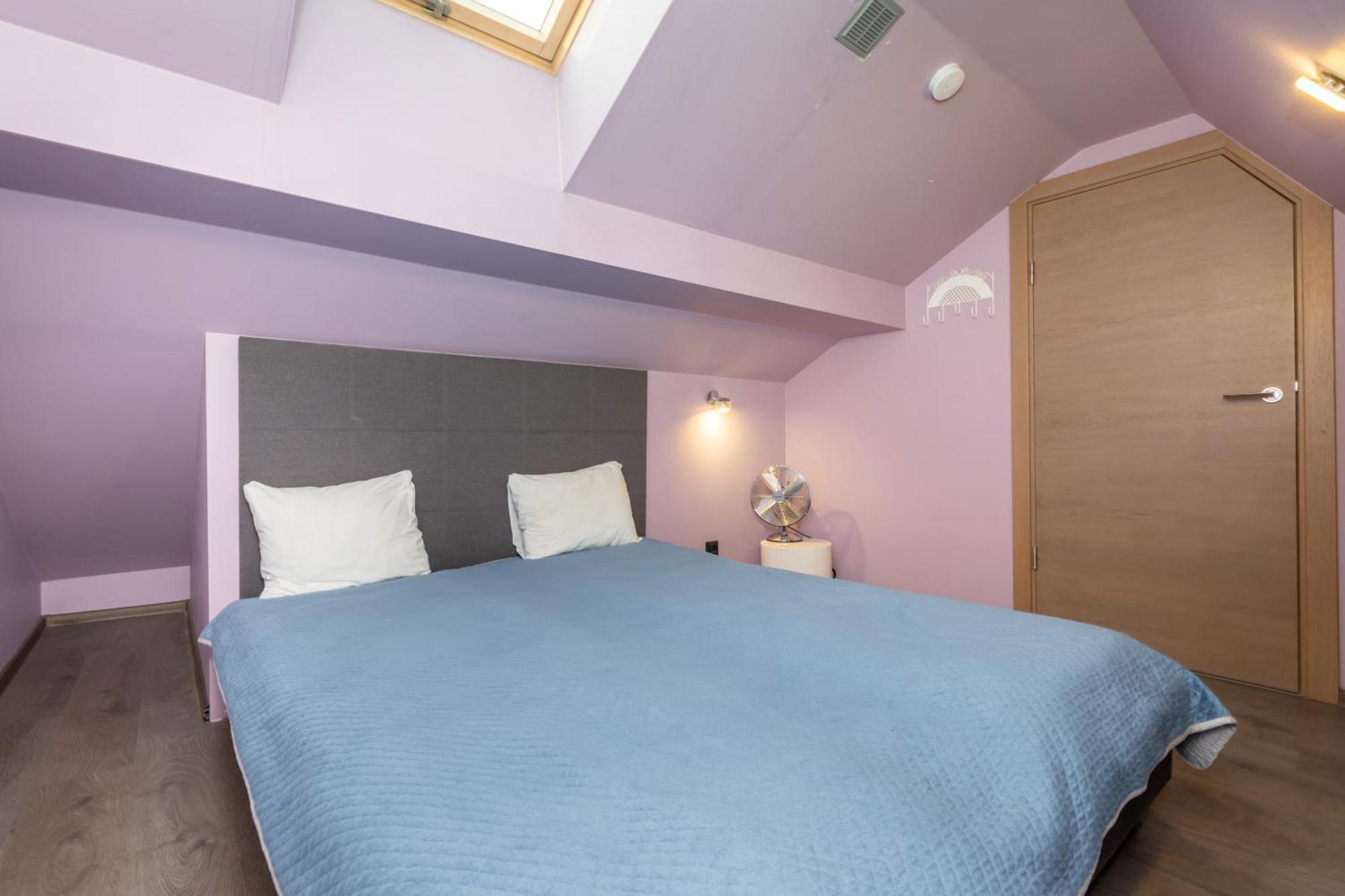 Penthouse Apartment With Terrace Riga Bagian luar foto