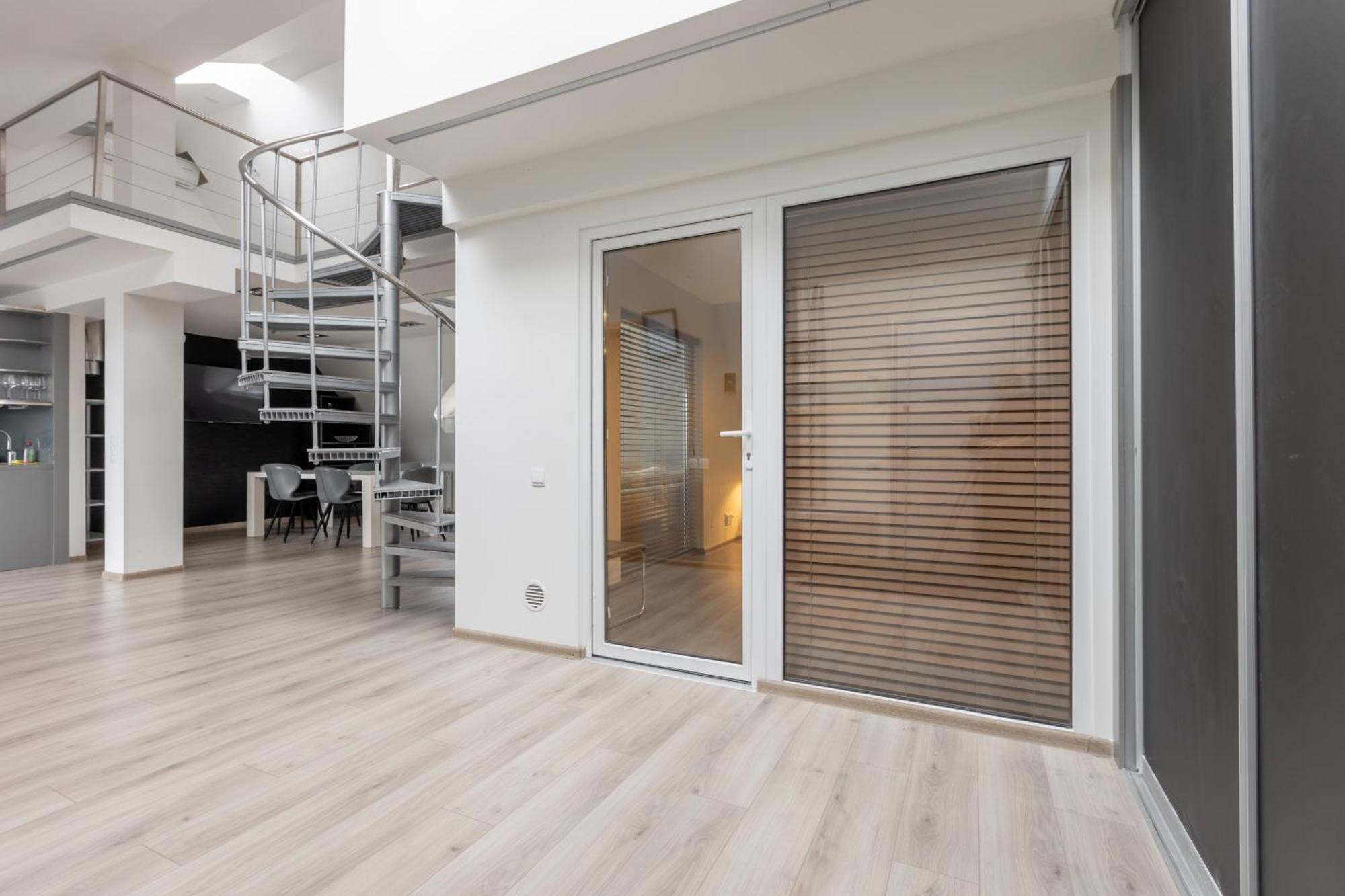 Penthouse Apartment With Terrace Riga Bagian luar foto
